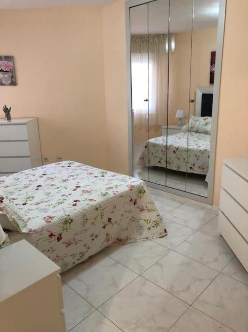 Apartamento A 50 Metros De La Playa De Silgar サンシェンショ エクステリア 写真